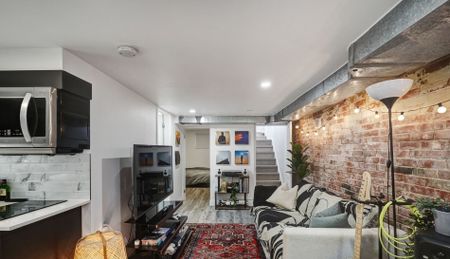For Lease - 35 Chryessa Avenue Unit# Lower, Toronto, Ontario - Photo 2