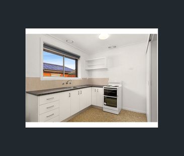 Light-Filled Brunswick Unit, Walk to Sydney Road - Photo 2