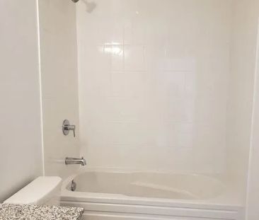 3220 Sheppard Avenue E #1306 - Photo 4