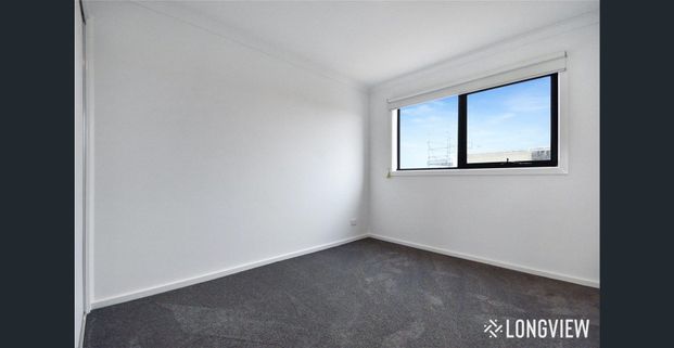 Park Fronting Charm Close to Amenities - Photo 1