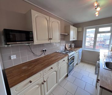 Shannon House, City Centre - P2190 - Photo 5