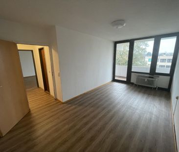 Gemütliche und helle 2-Zimmer Wohnung in ruhiger Lage mit Loggia, A... - Foto 2