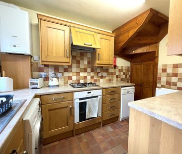 3 bedroom terraced house to rent - Photo 5