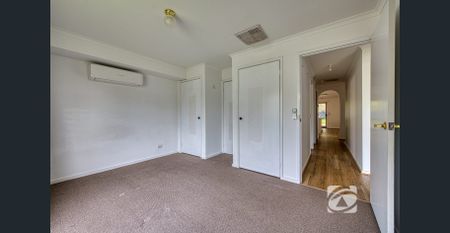 RENOVATED WITH STYLE & ROOM TO ENTERTAIN - Photo 3