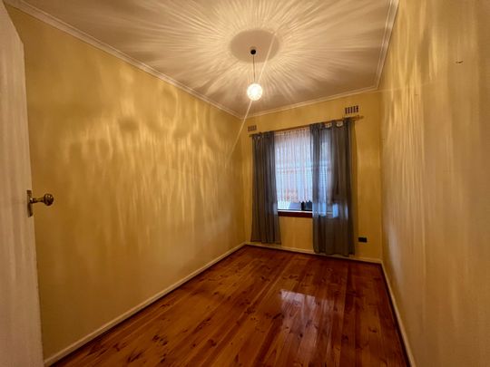 To register & apply for this property, please use this link: https://snug. com/ - Photo 1