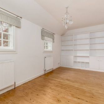 Newhaven Main Street, Newhaven, Edinburgh - Photo 1