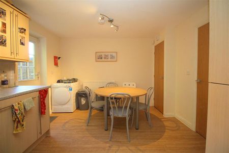 4 bedroom house share to rent - Photo 5