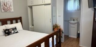 Shailer Park - Photo 2