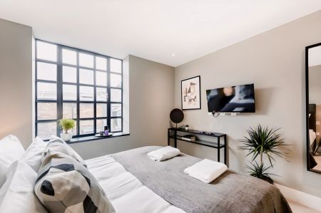 2 Bed 2 Bath - Photo 4