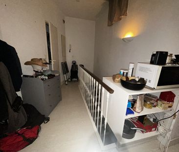 Location Appartement 1 pièce 29m² BORDEAUX 33000 - Photo 2