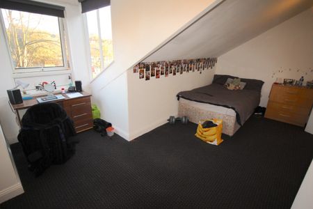 9 Bed - 213 Belle Vue Road, Woodhouse, Leeds - LS3 1HG - Student - Photo 5