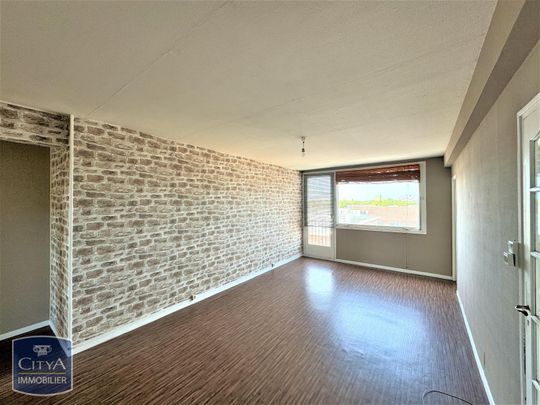 Location Appartement 4 pièces 73m² LILLE 59000 - Photo 1