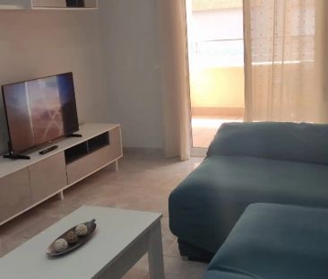 Piso de alquiler en Calle Edimburgo, 78, Aguadulce Sur - Photo 1