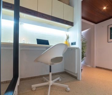 Carrer de Garcilaso, Barcelona, Catalonia 08027 - Photo 5