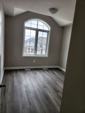 For Lease - 46 Forestwalk Street, Kitchener, Ontario - Photo 4