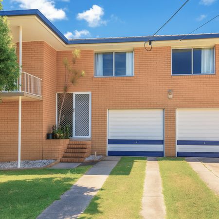 8 Williams Street, Redcliffe QLD, Belconnen - Photo 4