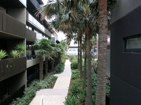 B202/19 Pickles Street, Port Melbourne VIC 3207 - Apartment For Rent | Domain - Photo 4