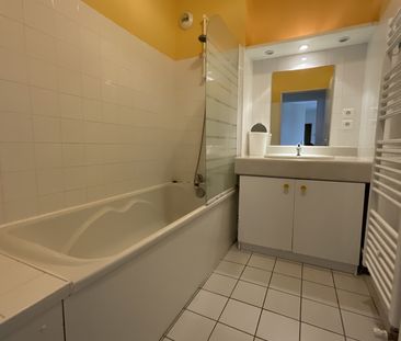 Location Appartement 2 pièces 48m² BOURGES 18000 - Photo 6