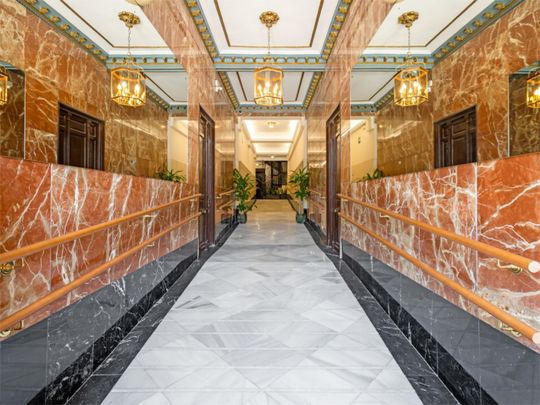 Piso de alquiler en Paseo de la Infanta Isabel, 13, Jerónimos - Photo 1