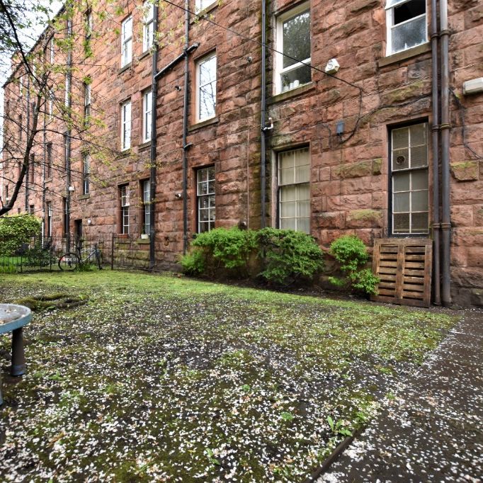 Dryburgh Gardens - Photo 1