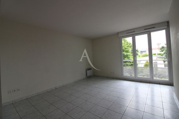 Location Appartement 1 pièce 35m² - Photo 1