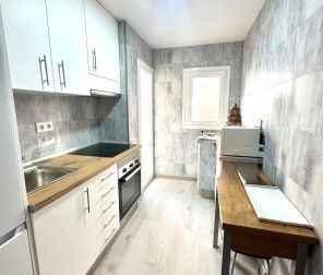 Piso en alquiler en Canillejas - Photo 1