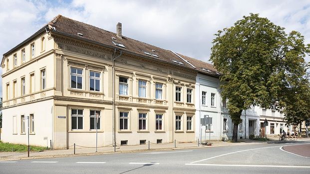 2-Zimmer-Wohnung mit Blick über Aschersleben - Photo 1