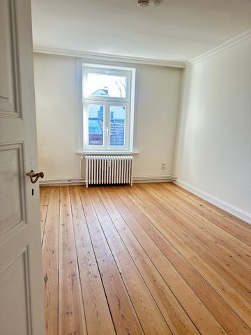 modernisierte 2,5 Zimmer Dachgeschosswoh ... - Foto 5