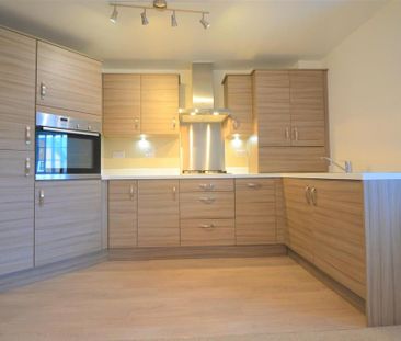 2 bedroom apartment to rent - Photo 5