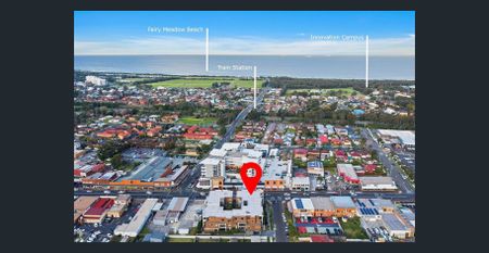 Central, Spacious & Convenient ! - Photo 4