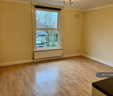 1 bedroom flat to rent - Photo 6