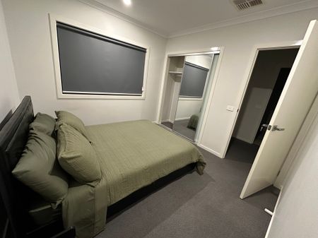 Thornhill Park - Photo 4