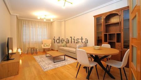 Alquiler de piso en Calle Bolaño Rivadeneira - Photo 3