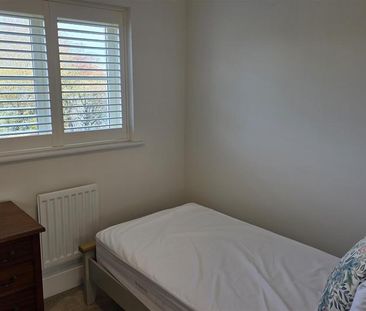 4 bedroom detached house to rent - Photo 6