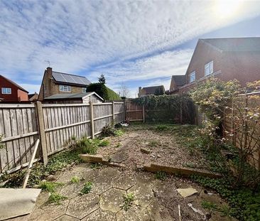 2 bedroom house to rent - Photo 2