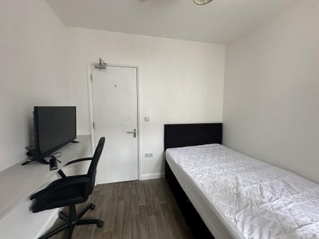 1 bedroom detached house to rent - Photo 2