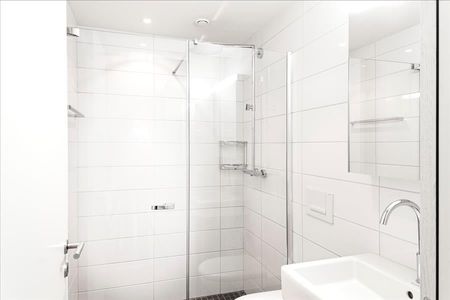 "Loft apartment with large rooftop terrace in central location" - Photo 3