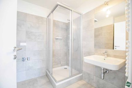 Erstbezug nach Sanierung: Schöne 2-Zimmer-Wohnung mit Top-Anbindung - Foto 5