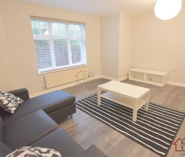 2 Bedroom Ground Floor Flat - Photo 3