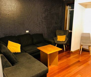 Darlington - Photo 1