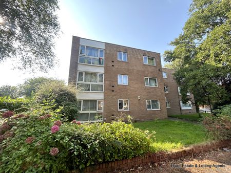 Villiers Court, North Circle, Whitefield, Manchester, M45 7AX - Photo 3