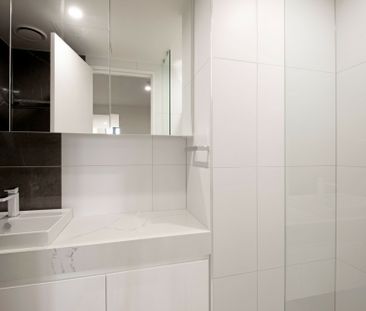 Luxury in the Heart of the City - Photo 3