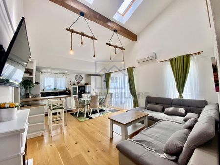 Penthouse de inchiriat in Sibiu - 4 camere, terasa de 40 mp, mobilat si utilat, Cartierul Arhitectilor de inchiriat - Fotografie 3