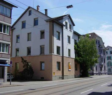 "BEFRISTET - Klein, fein & zentral: Ihr Zuhause in Zürich-Enge" - Photo 2
