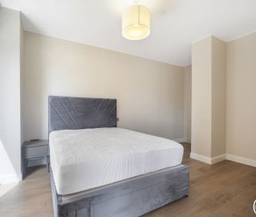 Zinc Street, Sugar House Island, E15 - Photo 5