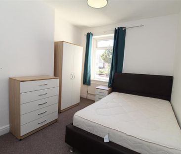 4 bedroom house to rent - Photo 5