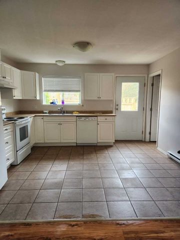 Townhomes close to walking trails (Campbell River) - Photo 5