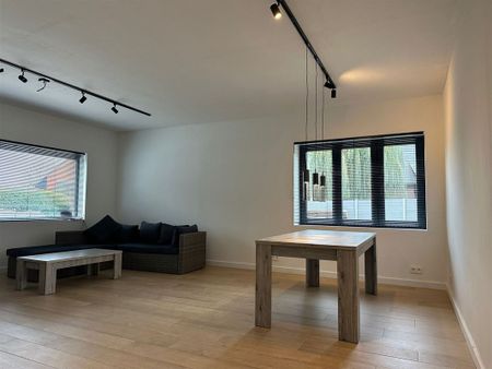 Huis te huur in Nieuwerkerken - Photo 2