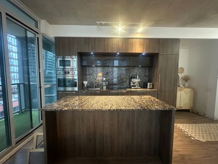 For Lease - 88 Blue Jays Way Unit# 1002, Toronto, Ontario - Photo 5