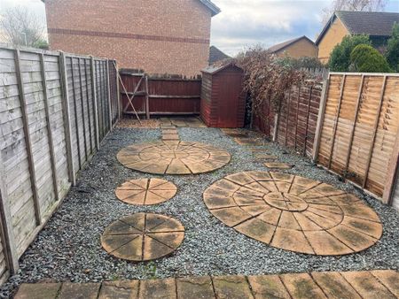 Waterlees Road - Photo 2